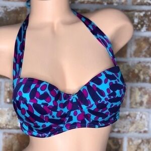 Victoria's Secret pushup bikini top 36C